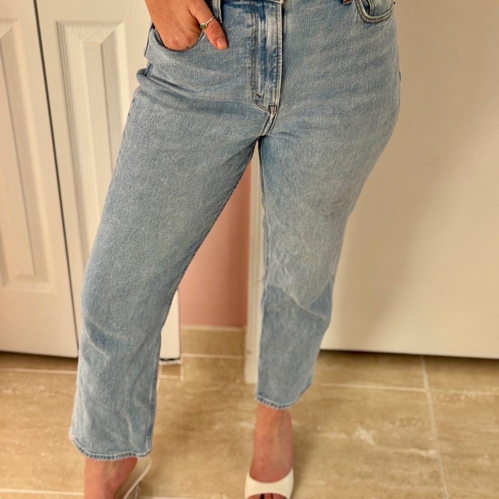 Abercrombie & Fitch High-Rise Light Wash Ankle Straight Jeans- Size 28 - Picture 6 of 15